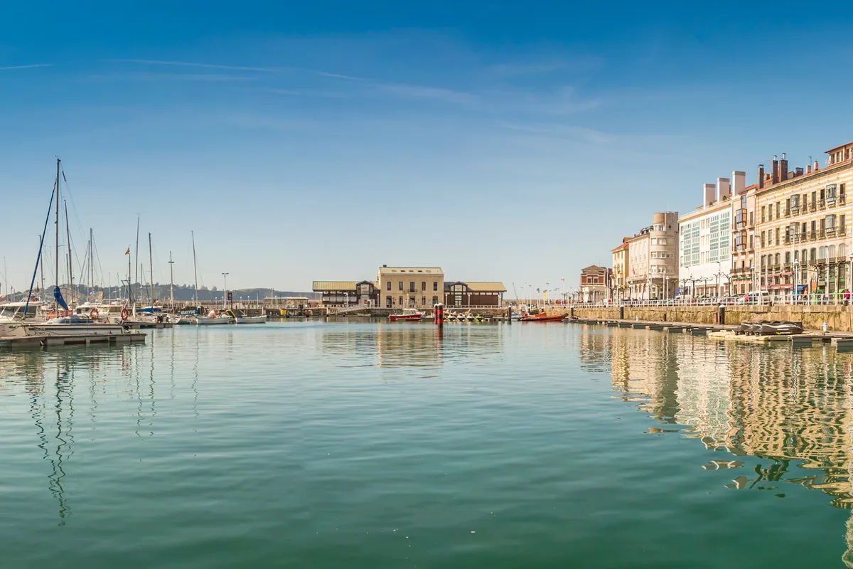 Puerto Deportivo de Gijón, marina in Gijón, Spain — photo 6