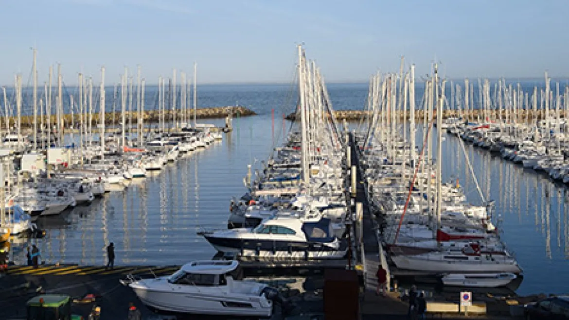 Port de Piriac-sur-Mer, marina in Port au Loup, France — photo 3