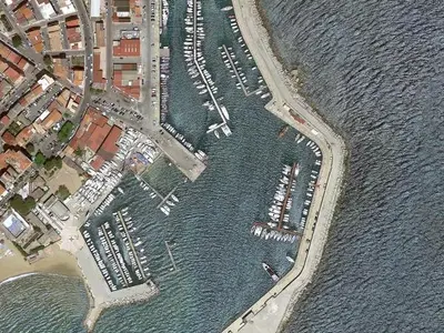 Porto Vecchio, marina in Crotone, Italy — photo 3