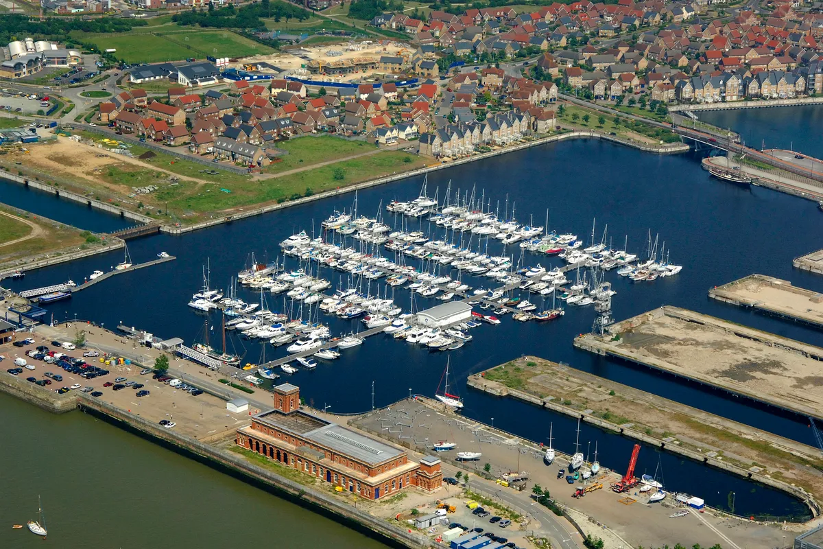 Chatham Maritime Marina in Gillingham, United Kingdom — photo 3