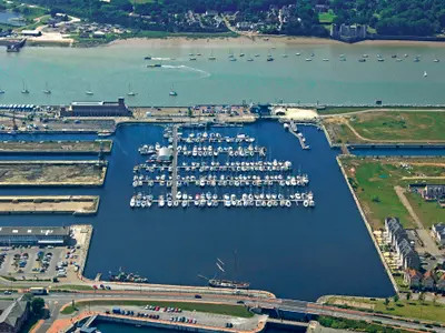 Chatham Maritime Marina in Gillingham, United Kingdom — photo 4