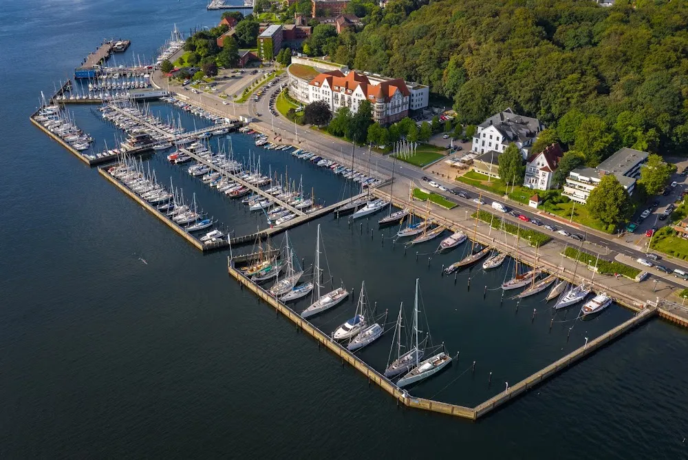 Sporthafen Blücherbrücke, marina in Kiel, Germany — photo 3