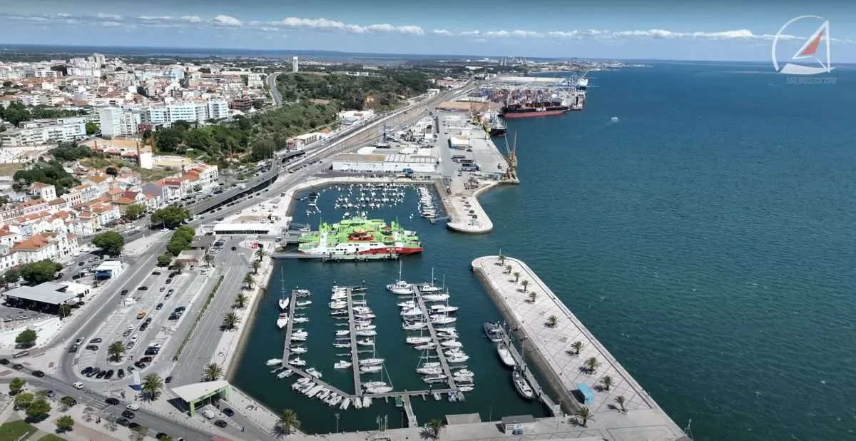 Doca de Recreio das Fontaínhas Marina in Setúbal, Portugal