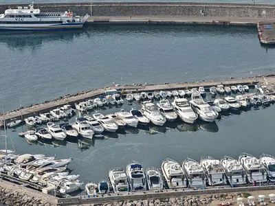 Porto di Terracina, marina in Terracina, Italy — photo 2
