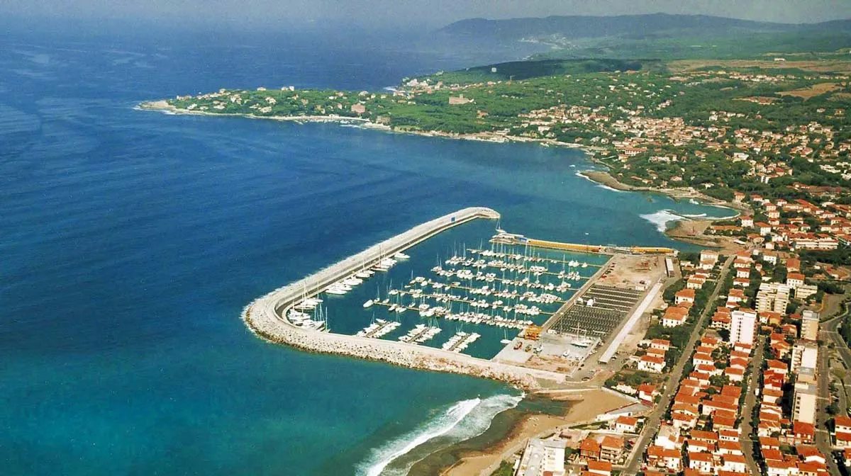 Marina Cala de' Medici in Rosignano Solvay, Italy — photo 2