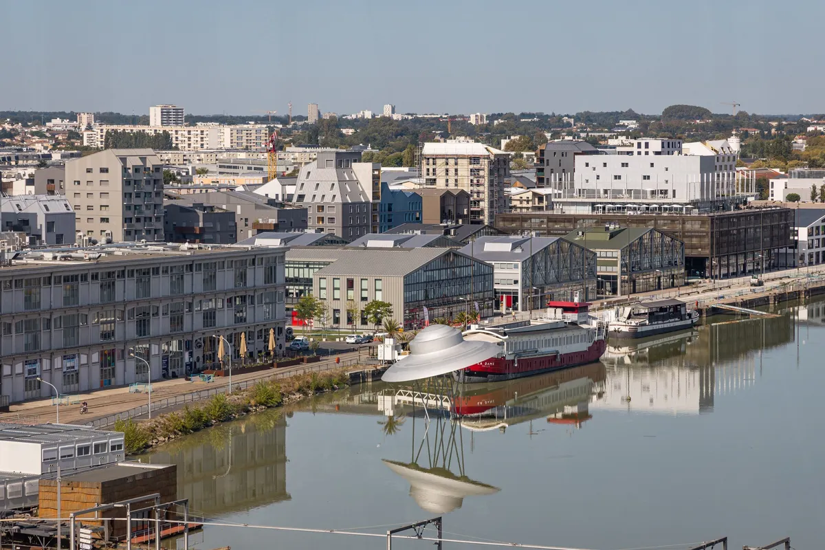 Bassin à flot, marina in Perros-Guirec, France — photo 9
