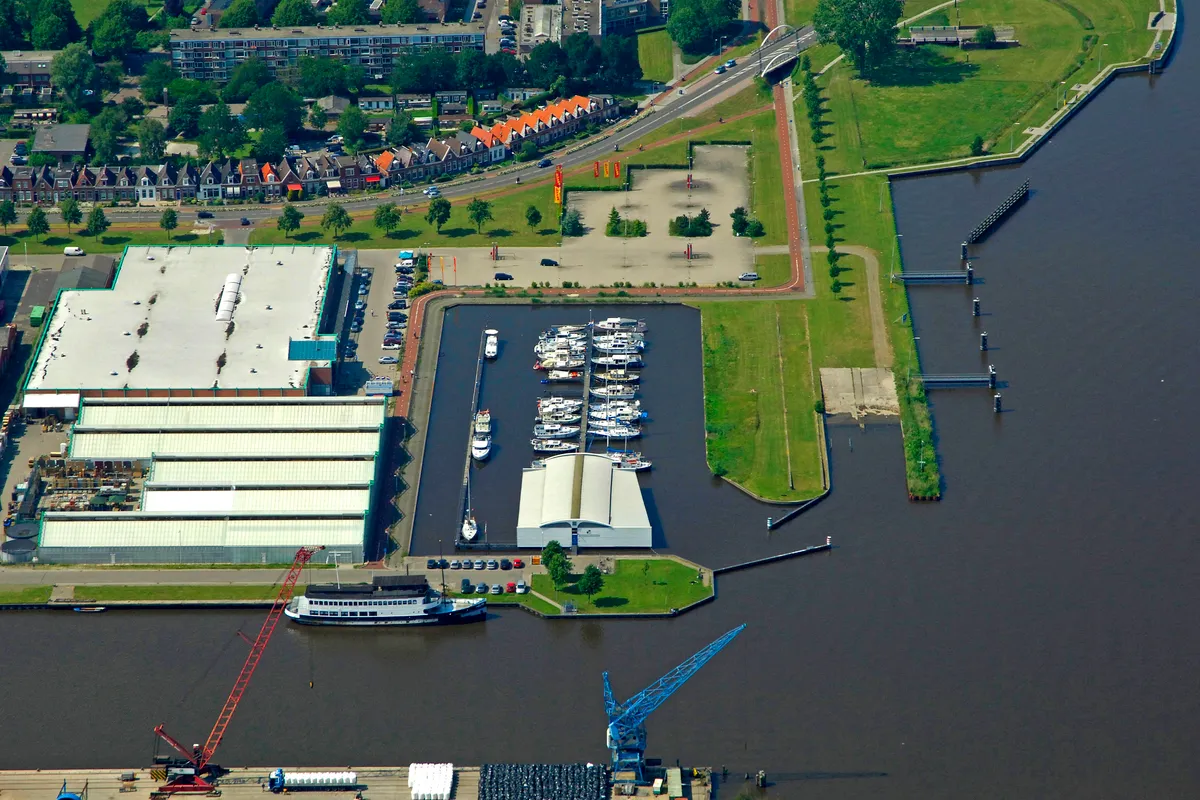 Motorboot Club Groningen, marina in Groningen, Netherlands