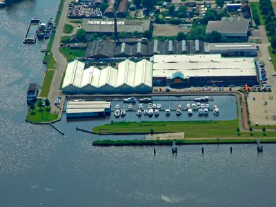 Motorboot Club Groningen, marina in Groningen, Netherlands — photo 2