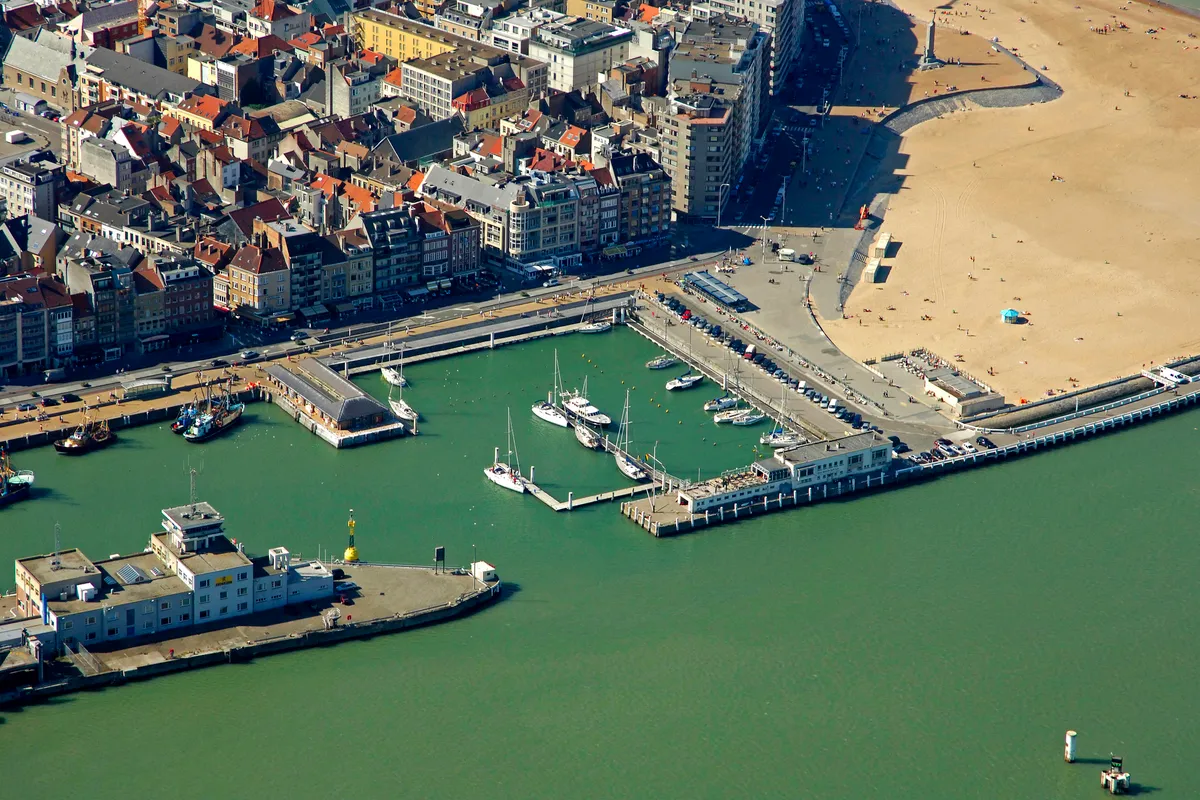 Royal Yacht Club Oostende, marina in Ostend, Belgium — photo 5