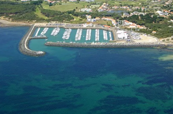 Port Bourgenay, marina in Talmont-Saint-Hilaire, France — photo 2
