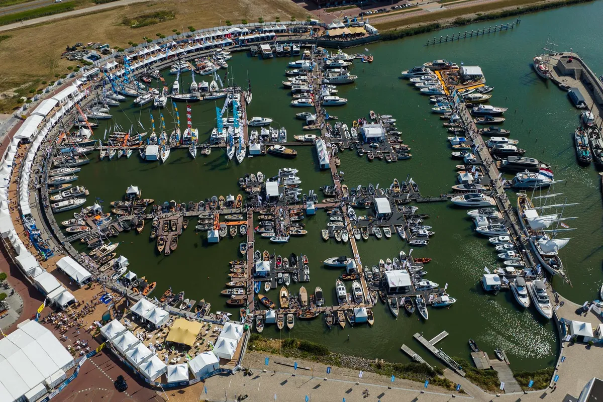 Bataviahaven, marina in Lelystad, Netherlands — photo 2