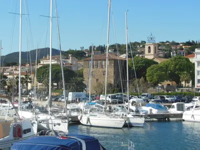 Port de Sainte-Maxime, marina in Sainte-Maxime, France — photo 2