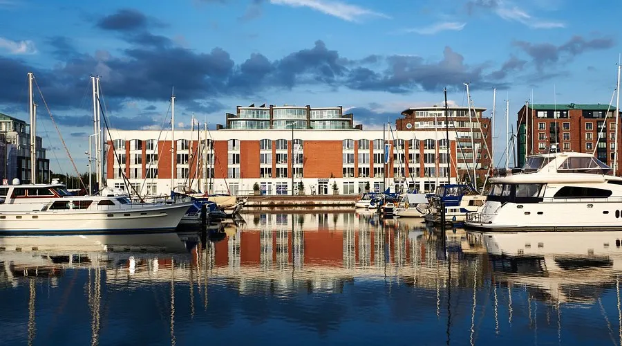 Lloyd Marina Bremerhaven in Bremerhaven, Germany — photo 8