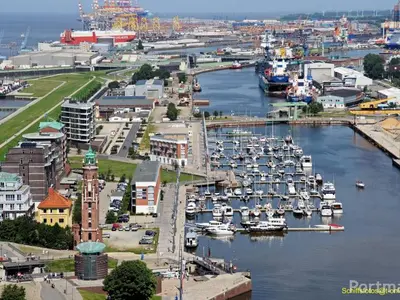 Lloyd Marina Bremerhaven