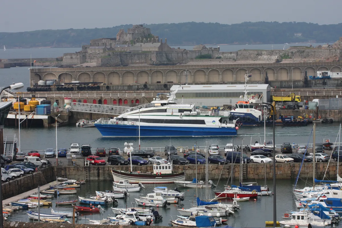 French Harbour, marina in St Helier, Jersey — photo 3