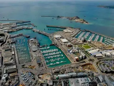 French Harbour, marina in St Helier, Jersey — photo 5