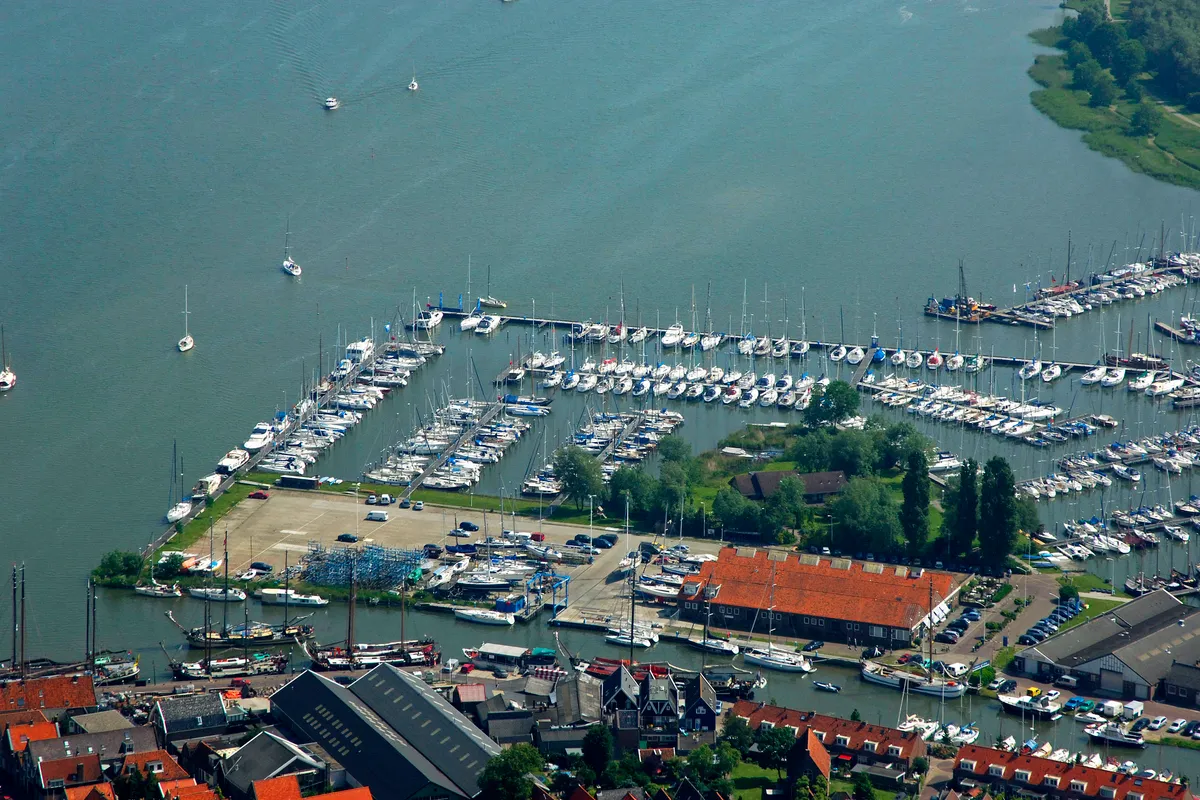 Waterland Marina in Monnickendam, Netherlands — photo 4