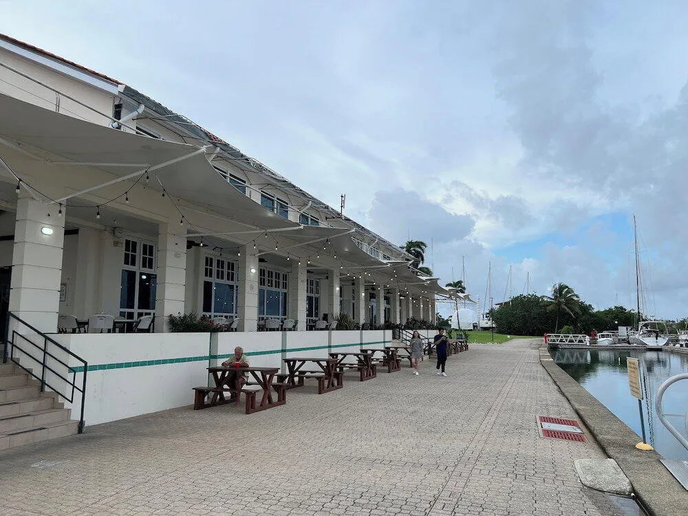 Shelter Bay Marina in Cristóbal, Panama — photo 8