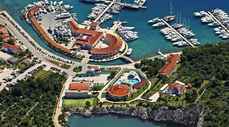 Marina Frapa in Općina Rogoznica, Croatia — photo 4