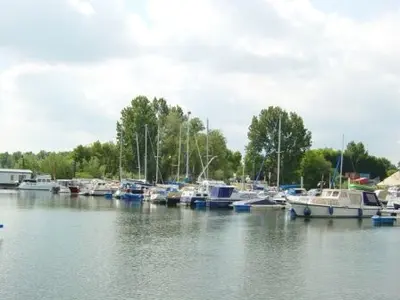 Jachthaven Kerkdriel, marina in Kerkdriel, Netherlands — photo 2