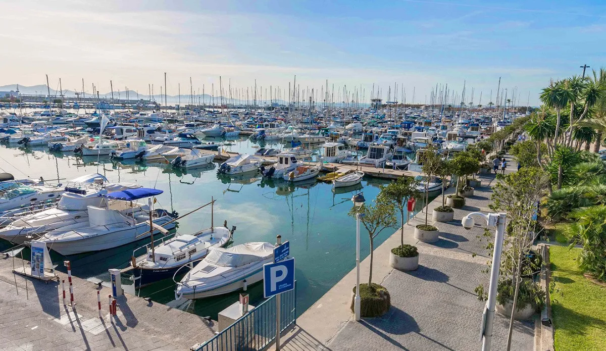 Alcudiamar Marina in Alcúdia, Spain — photo 2