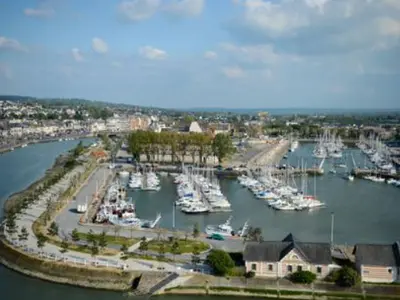 Bassin Morny, marina in Deauville, France — photo 2