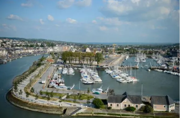 Bassin Morny, marina in Deauville, France — photo 2