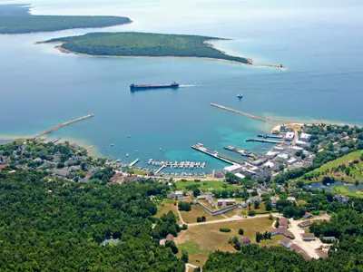 Mackinac Island Marina in Mackinac Island, United States — photo 4