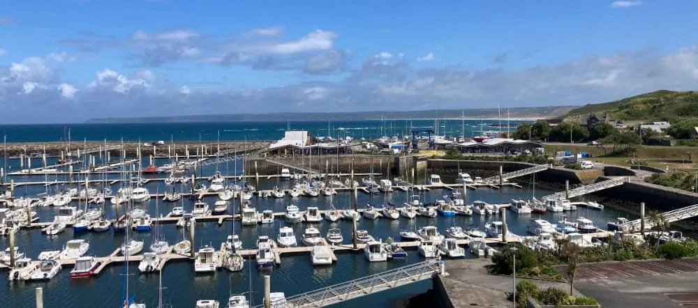 Port Diélette, marina in Tréauville, France — photo 3