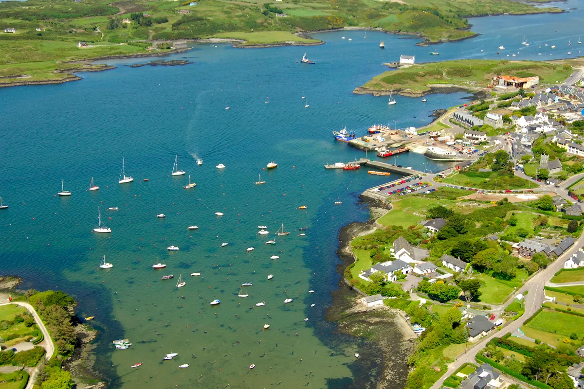 Baltmore Marina in County Cork, Ireland — photo 6