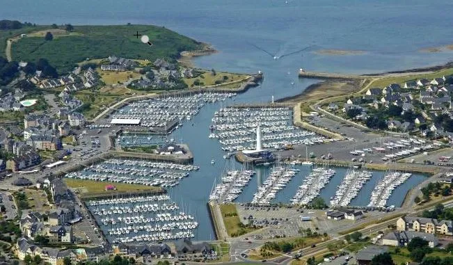 Port du Crouesty, marina in Kerners, France — photo 5