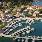 Njivice Marina
