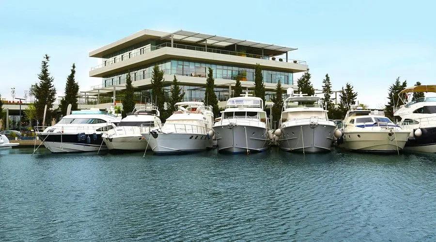 Ataköy Marina in Bakırköy, Turkey — photo 3