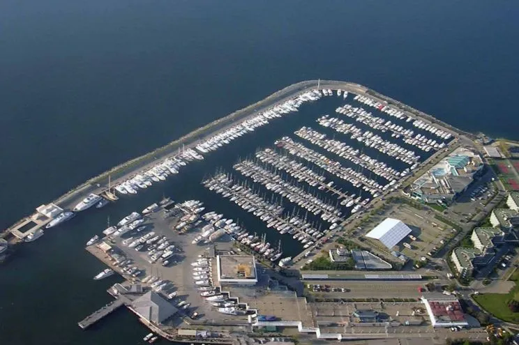 Ataköy Marina in Bakırköy, Turkey — photo 4