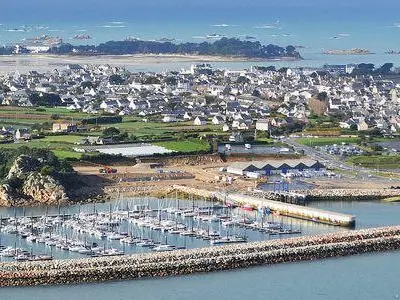 Port de Plaisance de Roscoff, marina in Roscoff, France — photo 5