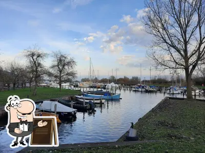 Jachthaven Kroeze, marina in Eemnes, Netherlands — photo 3