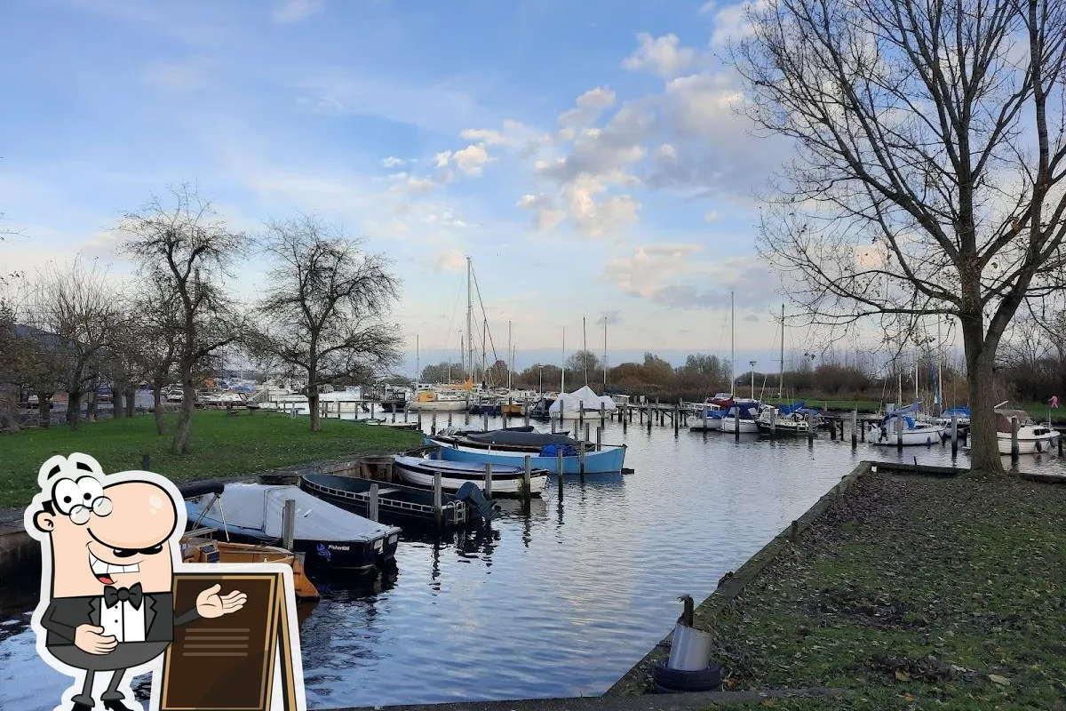 Jachthaven Kroeze, marina in Eemnes, Netherlands — photo 3