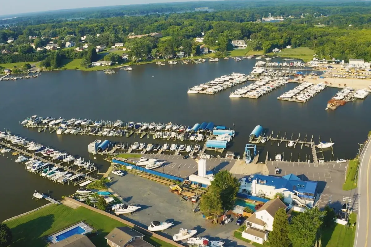 Town Pointe Marina in Leitch, United States — photo 7