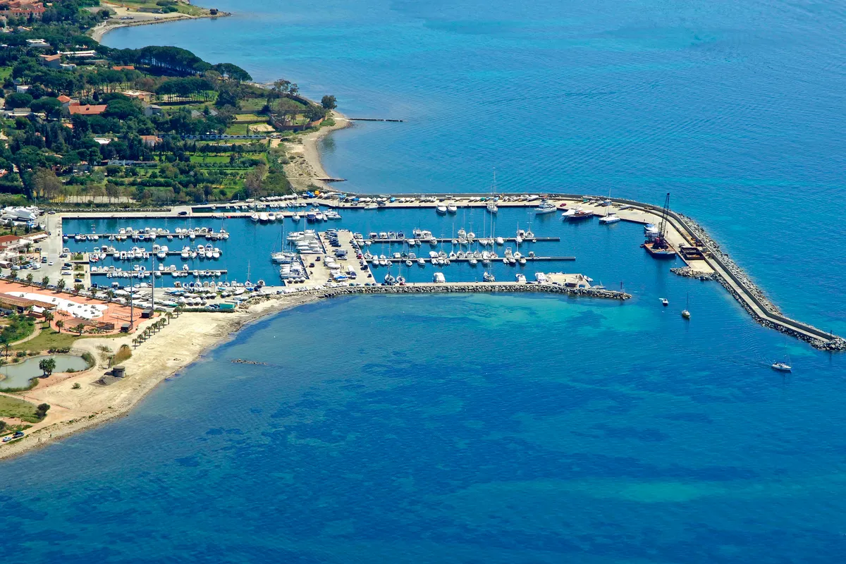 Marina di Capitana in Quartu Sant'Aleni/Quartu Sant'Elena, Italy — photo 2