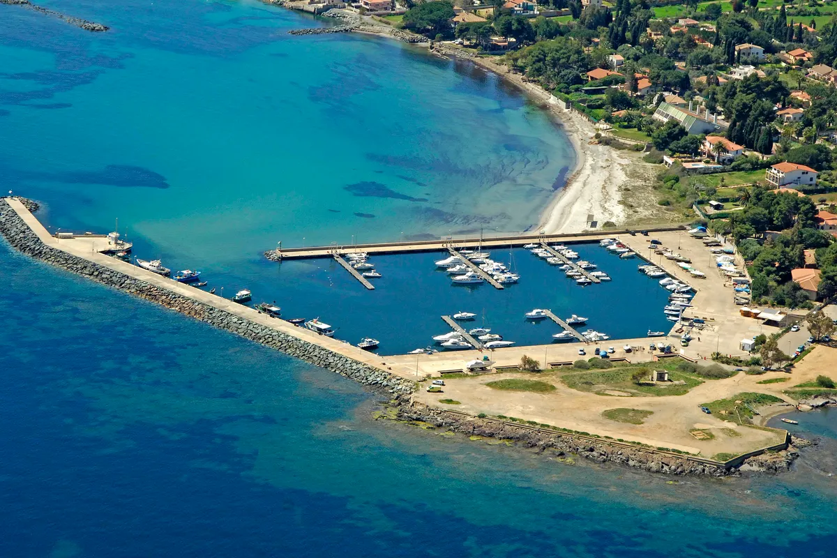 Perd'è Sali Marina in Sarrocu/Sarroch, Italy