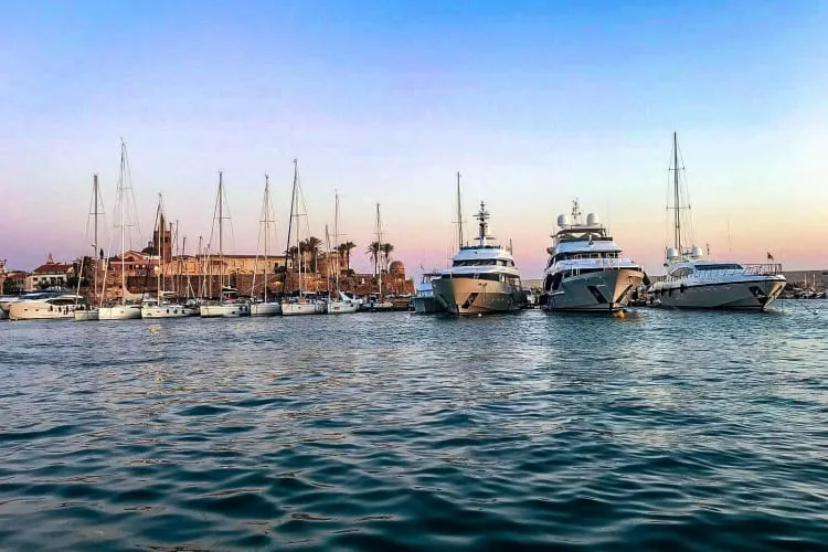 Marina di Sant'Elmo in Alghero, Italy — photo 9