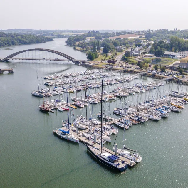 Port de plaisance, marina in Tréguier, France — photo 9