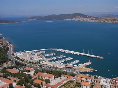 Ayvalık Marina in Ayvalık, Turkey — photo 4
