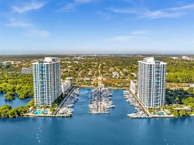 Marina Palms Yacht Club & Residences in North Miami Beach, United States — photo 4