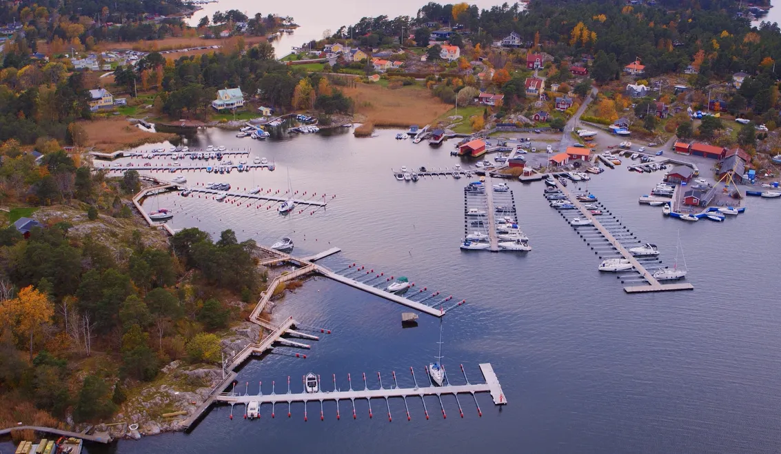 Arkösunds Hamn, marina in Arkösund, Sweden — photo 4