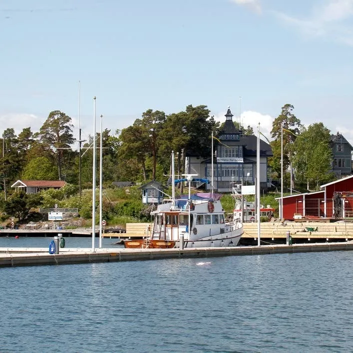 Arkösunds Hamn, marina in Arkösund, Sweden — photo 3