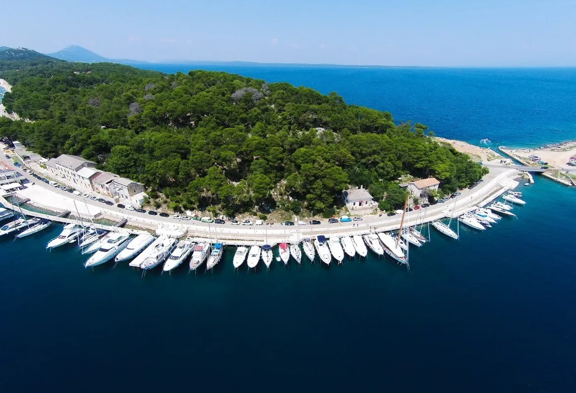 Marina Mali Lošinj in Mali Lošinj, Croatia — photo 2