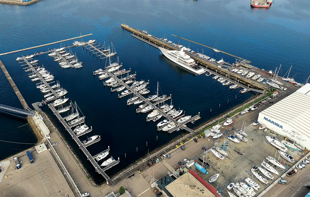 Marina Dávila Sport in Vigo, Spain — photo 2