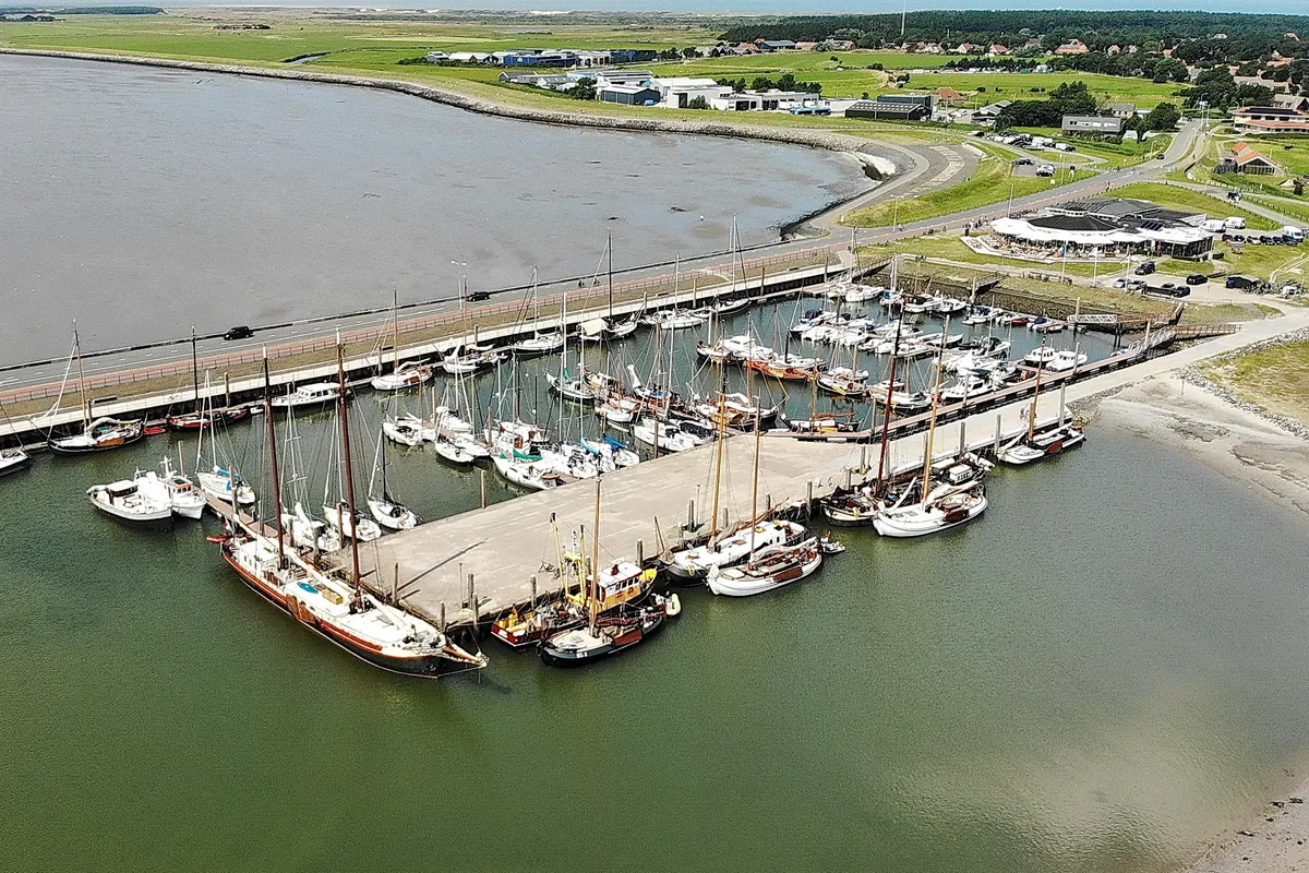 Waddehaven Ameland, marina in Nes, Netherlands — photo 7