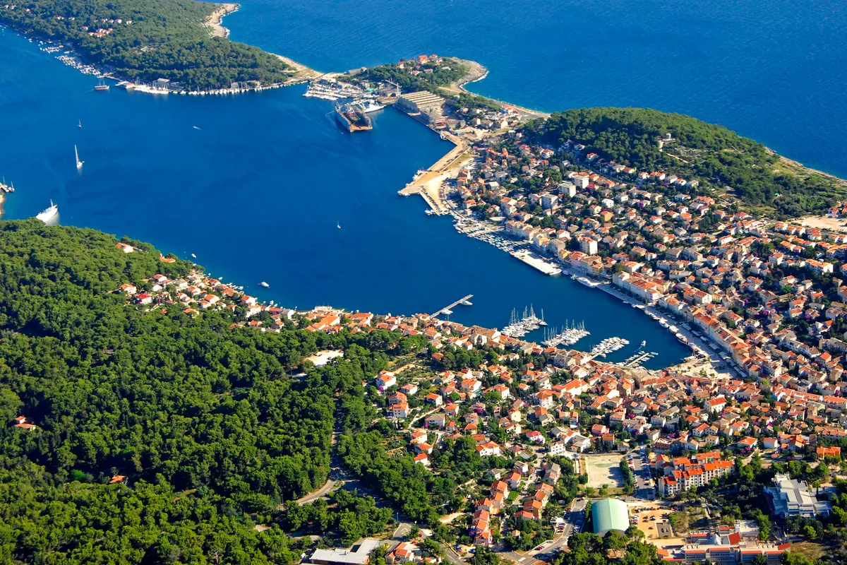 Ankerplatz Ilovik, marina in Veli Lošinj, Croatia — photo 4